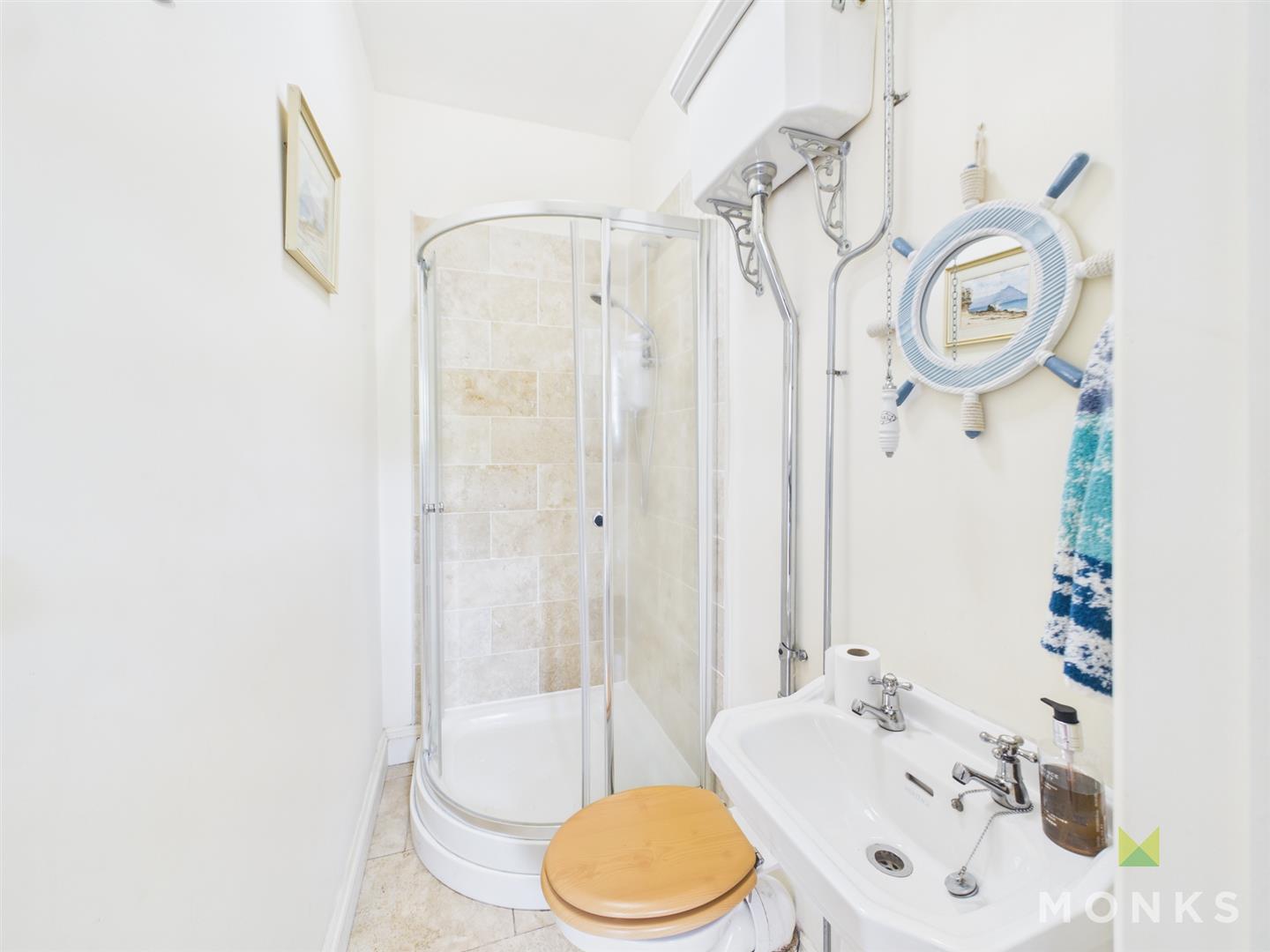 3 Model Cottages, Shrewsbury, SY4 4BW SSTC 3 Model Cottages, Shrewsbury, SY4 4BW SSTC